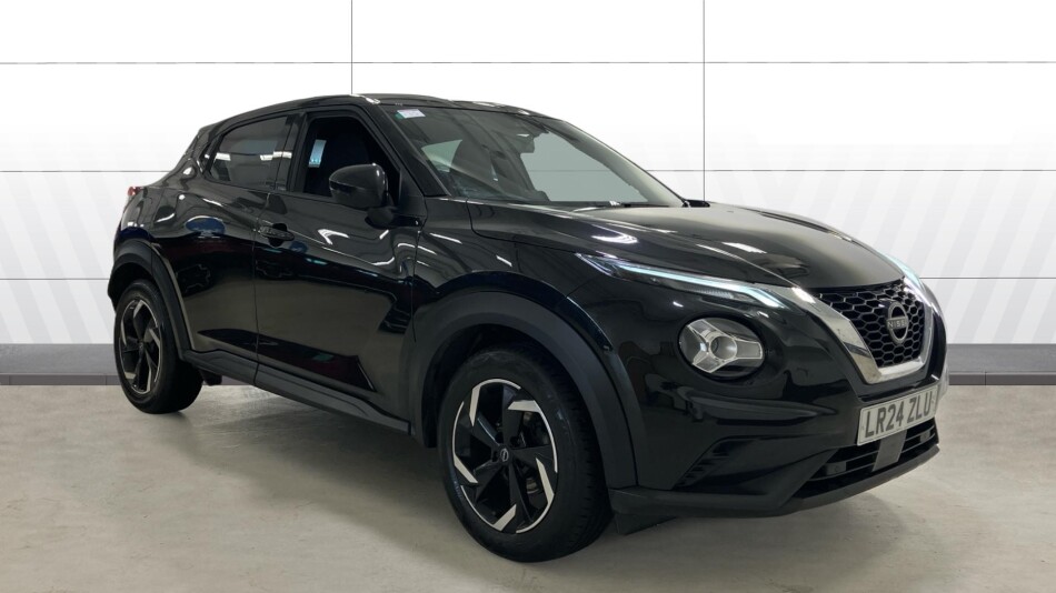 Nissan Juke 1.0 DiG-T 114 N-Connecta 5dr Petrol Hatchback